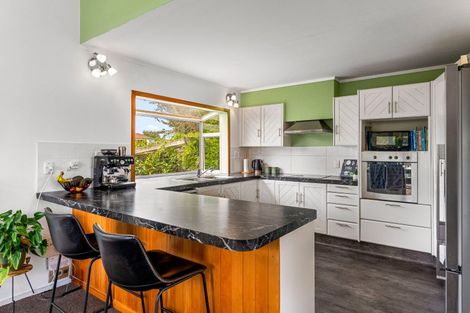Photo of property in 2 Newberry Place, Richmond Heights, Taupo, 3330