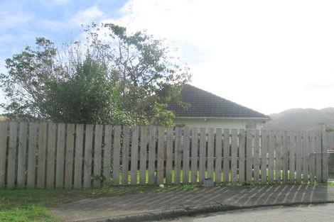 Photo of property in 22 Brown Grove, Ranui, Porirua, 5024