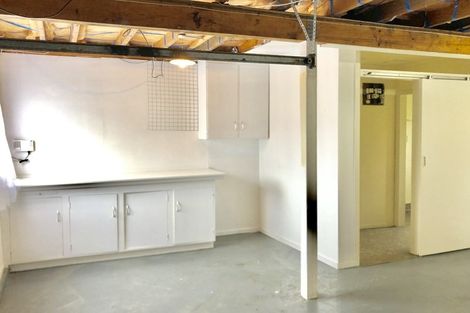 Photo of property in 36 Kurnell Drive, Botany Downs, Auckland, 2010