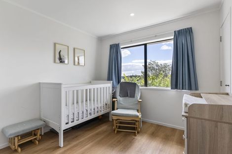 Photo of property in 73 Aberfeldy Avenue, Highland Park, Auckland, 2010