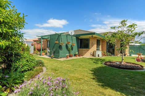 Photo of property in 10 James Henry Avenue, Papamoa Beach, Papamoa, 3118