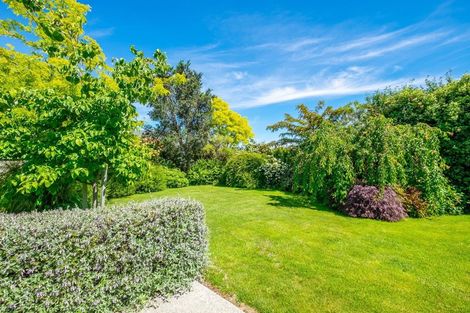 Photo of property in 128 Kings Drive, Wanaka, 9305