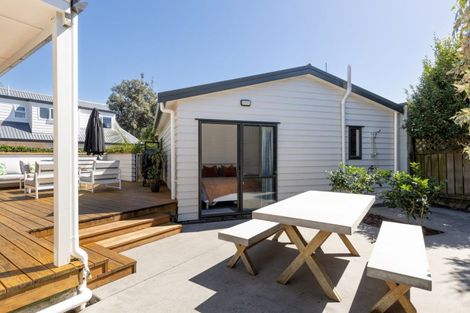 Photo of property in 27 Barbara Grove, Papamoa Beach, Papamoa, 3118