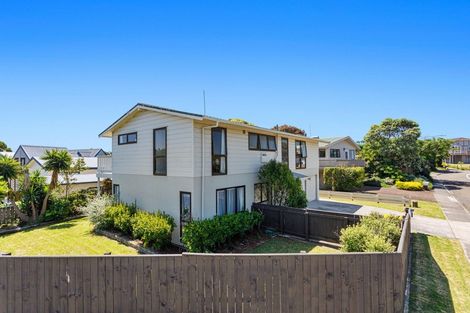 Photo of property in 115 Harbour Road, Ohope, 3121