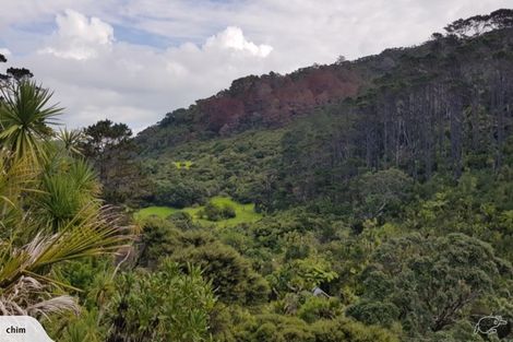 Photo of property in 77 Karekare Road, Karekare, Auckland, 0772