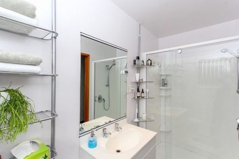 Photo of property in 157a Heta Road, Highlands Park, New Plymouth, 4312