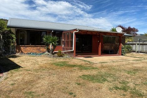 Photo of property in 38 Kingsford Drive, Stoke, Nelson, 7011