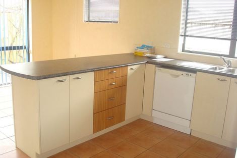 Photo of property in 7 Ardkeen Place, East Tamaki, Auckland, 2016