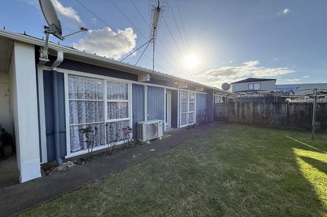 Photo of property in 1/17 Quennell Avenue, Favona, Auckland, 2024