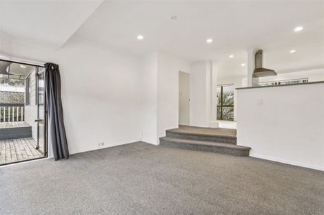 Photo of property in 52 Ferry Road, Arkles Bay, Whangaparaoa, 0932