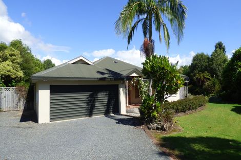 Photo of property in 19 Davis Strongman Place, Kerikeri, 0293