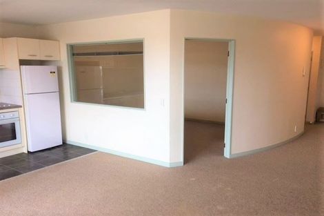 Photo of property in 11/241 Hinemoa Street, Birkenhead, Auckland, 0626