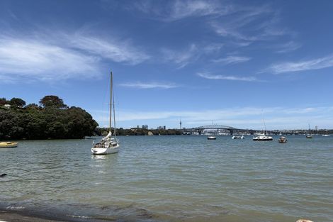 Photo of property in 2/60 Maritime Terrace, Birkenhead, Auckland, 0626