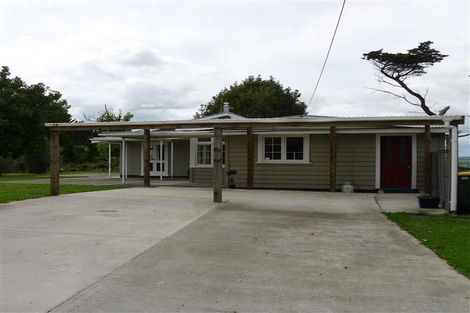 Photo of property in 225 Hanham Road, Kumeu, 0891