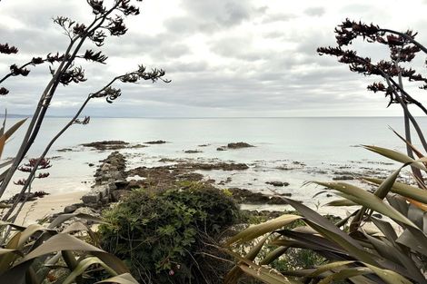 Photo of property in 523 The Nuggets Road, Ahuriri Flat, Kaka Point, 9271