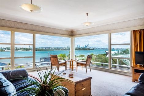 Photo of property in 107 Norwood Road, Bayswater, Auckland, 0622