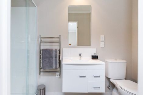 Photo of property in 4 Levi Place, Kelvin Grove, Palmerston North, 4414