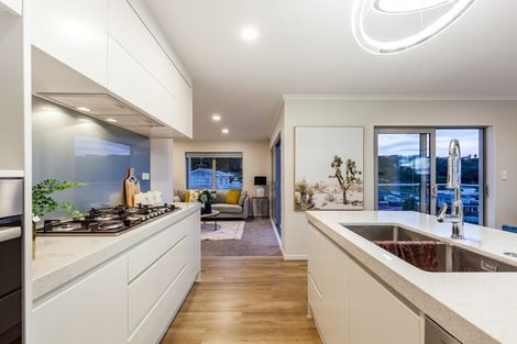 Photo of property in 1053b Whangaparaoa Road, Tindalls Beach, Whangaparaoa, 0930