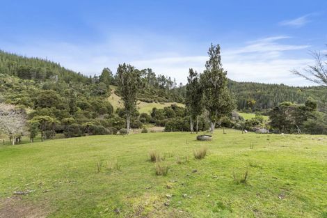 Photo of property in 896a Hikuai Settlement Road, Pauanui, Hikuai, 3579