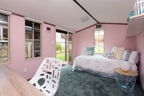 Photo of property in 16a Forfar Road, Glendowie, Auckland, 1071