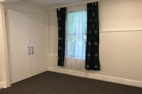 Photo of property in 56 Kelburn Parade, Kelburn, Wellington, 6012