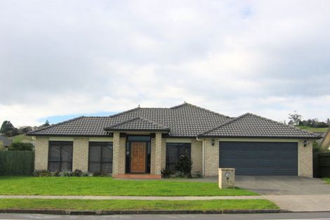 Photo of property in 190 Kilkenny Drive, East Tamaki Heights, Auckland, 2016