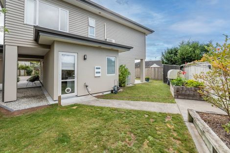 Photo of property in 3b Isobel Street, Acacia Bay, Taupo, 3330