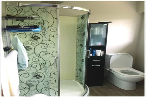 Photo of property in 9 Gilbass Avenue, Hamilton Lake, Hamilton, 3204