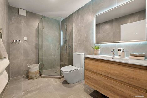 Photo of property in 13 Vazey Way, Hobsonville, Auckland, 0618