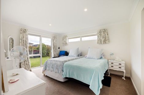 Photo of property in 22 Claremont Crescent, Amberley, 7410