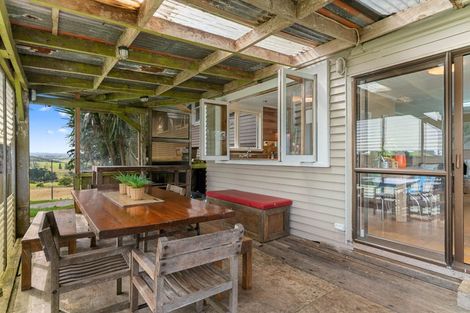 Photo of property in 712 Oruawharo Road, Oruawharo, Wellsford, 0975