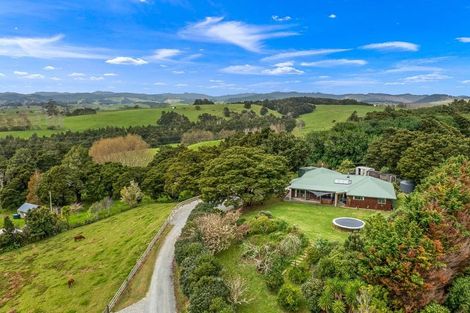 Photo of property in 5352 Kaipara Coast Highway, Wellsford, 0972