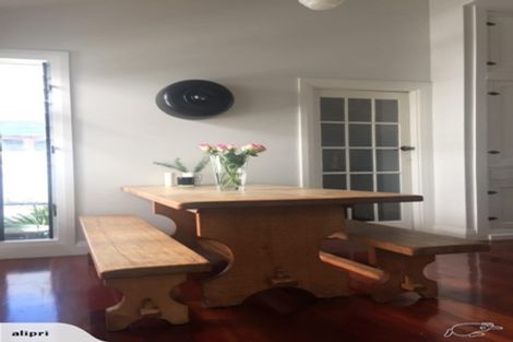 Photo of property in 1/15 Hemi Street, Narrow Neck, Auckland, 0622