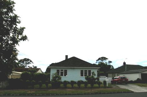 Photo of property in 81 Premier Avenue, Point Chevalier, Auckland, 1022