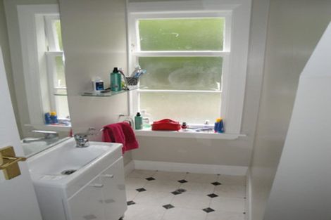 Photo of property in 336 The Terrace, Te Aro, Wellington, 6011