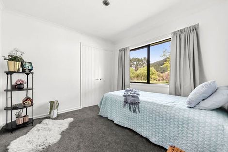 Photo of property in 31c Kakariki Way, Whitemans Valley, Upper Hutt, 5371