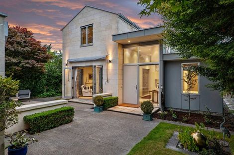 Photo of property in 7 Tui Street, Fendalton, Christchurch, 8041