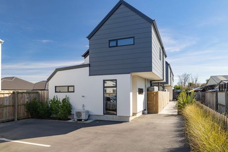 Photo of property in 2/13 Leitch Street, Somerfield, Christchurch, 8024