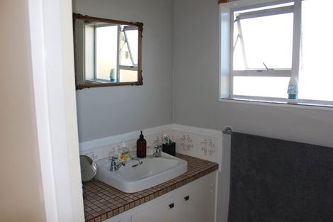 Photo of property in 38 Ajax Street, Milton, 9220