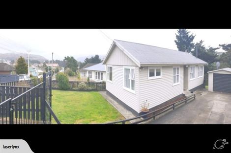 Photo of property in 93 Castor Crescent, Cannons Creek, Porirua, 5024