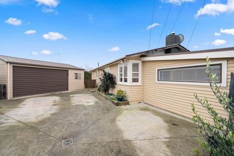 Photo of property in 84 Kingswood Road, Brookfield, Tauranga, 3110