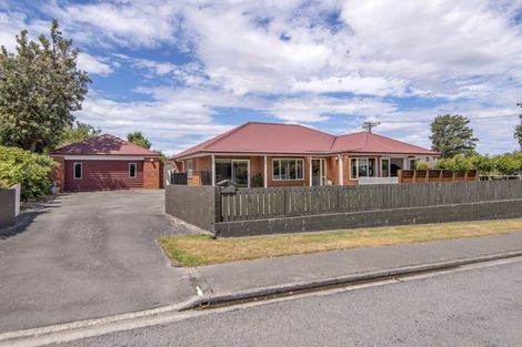 Photo of property in 2 Roblyn Place, Lincoln, 7608