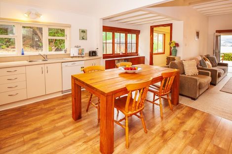 Photo of property in 31 Waikana Street, Broad Bay, Dunedin, 9014