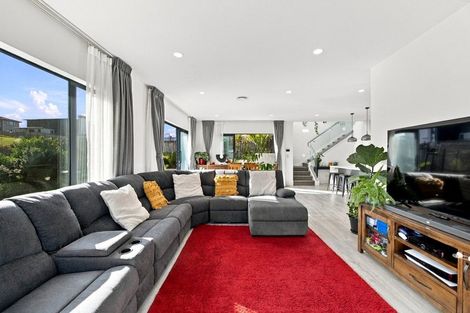 Photo of property in 3 Maka Terrace, Orewa, 0931