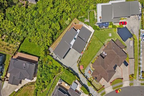 Photo of property in 34 Arahiwi Grove, Tirohanga, Lower Hutt, 5010