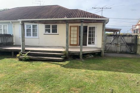 Photo of property in 18 Pilcher Crescent, Naenae, Lower Hutt, 5011