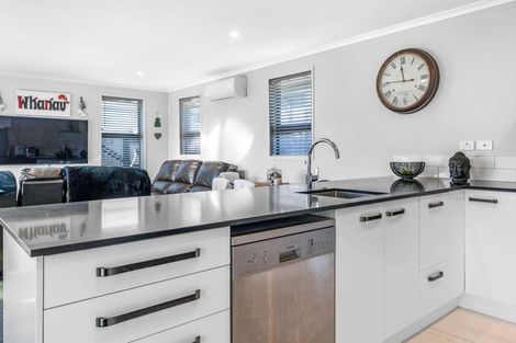 Photo of property in 8 Wawai Drive, Papamoa Beach, Papamoa, 3118
