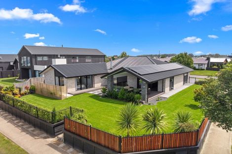 Photo of property in 62 The Esplanade, Pegasus, 7612