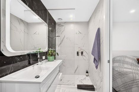 Photo of property in 12a Albert Road, Devonport, Auckland, 0624