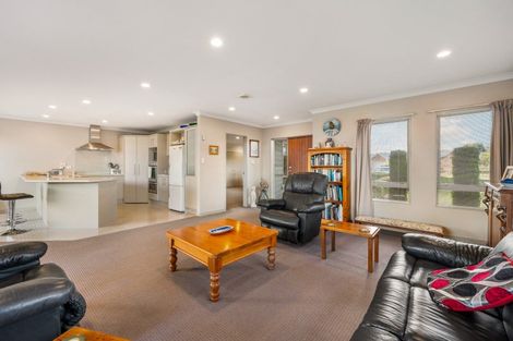 Photo of property in 21 Pukawa Place, Feilding, 4702